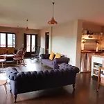 Villa Mogrovejo Country house *